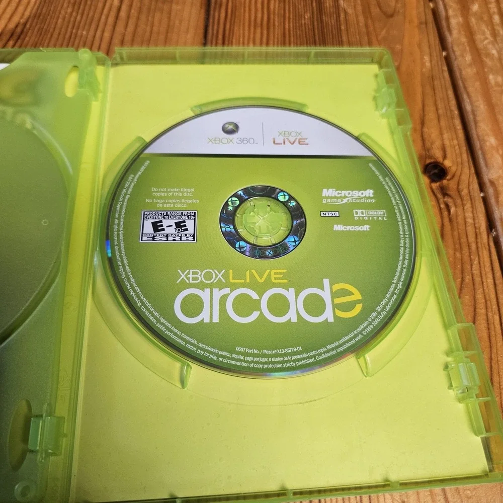 Sega Superstars Tennis/Xbox Live Arcade Xbox 360 Complete in Box